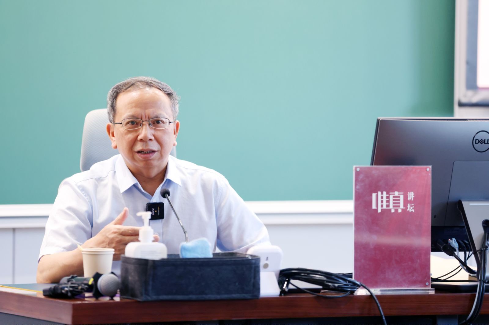 20250910-唯真讲坛-石佳东-欧阳军喜宣讲.jpg