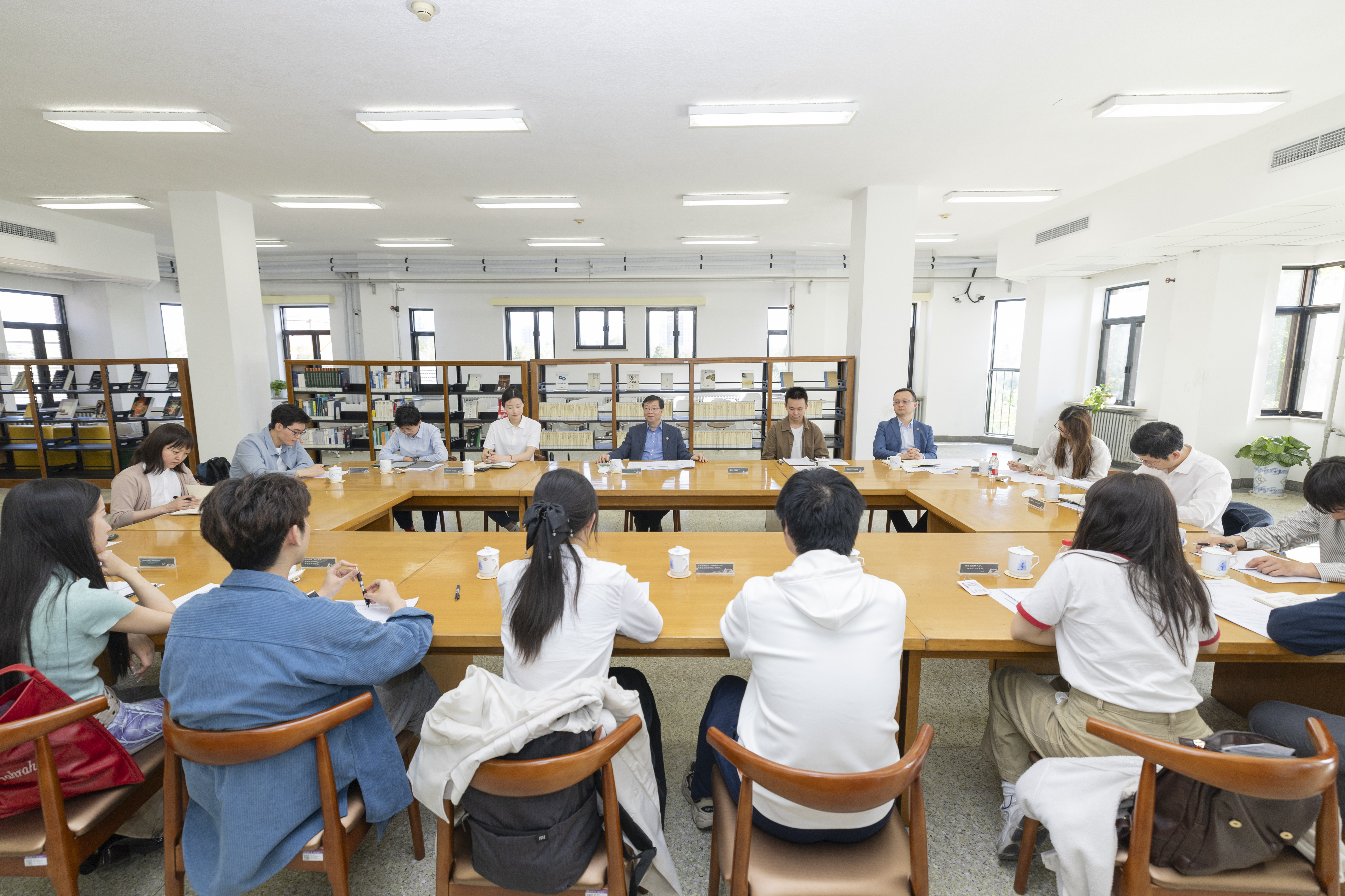 20250423-世界读书日师生座谈交流-李派-会2.JPG