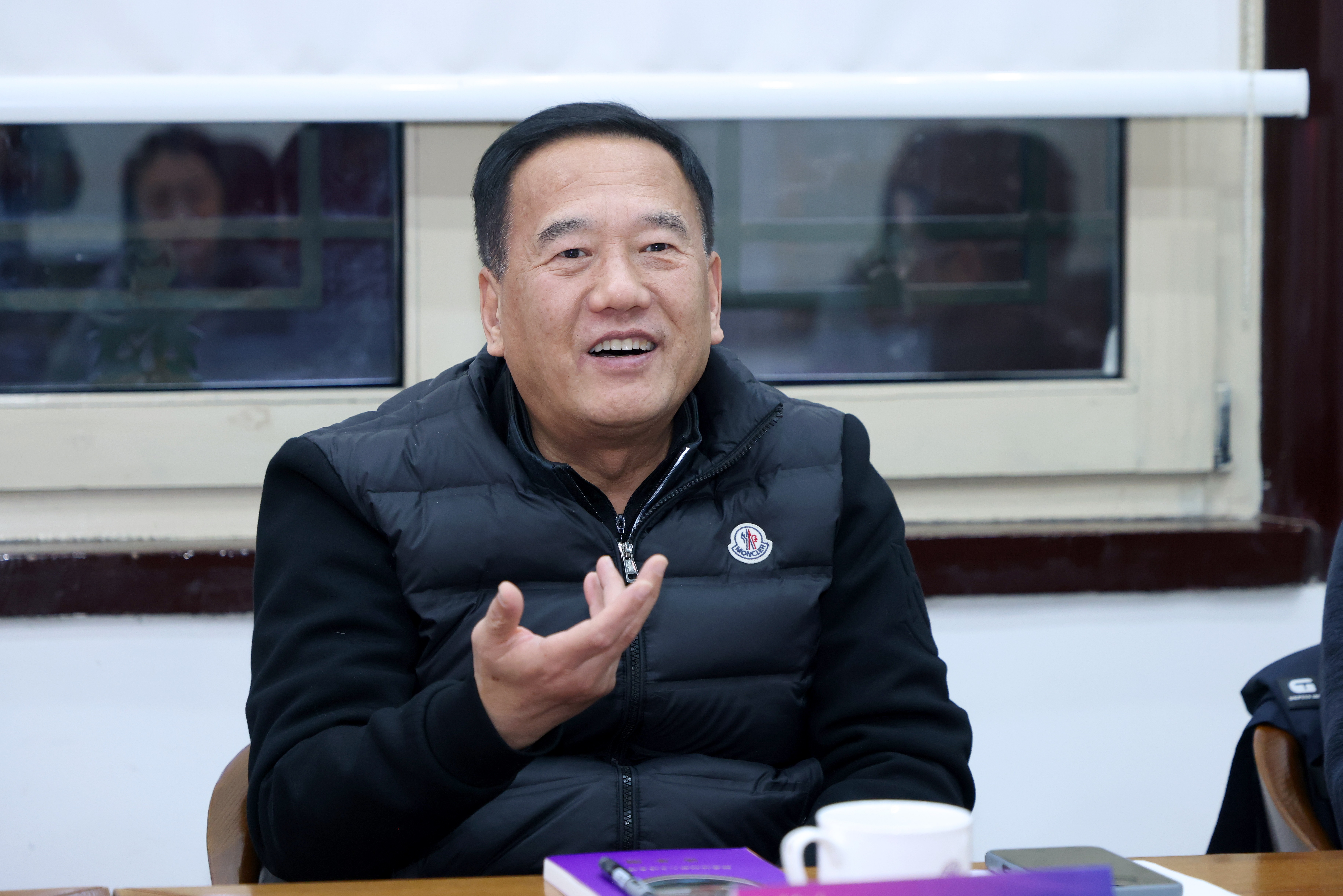 20250110-清华大学颠覆性创新人才培养项目座谈会举行-摄影师杨艳彬-王晓东发言.jpg