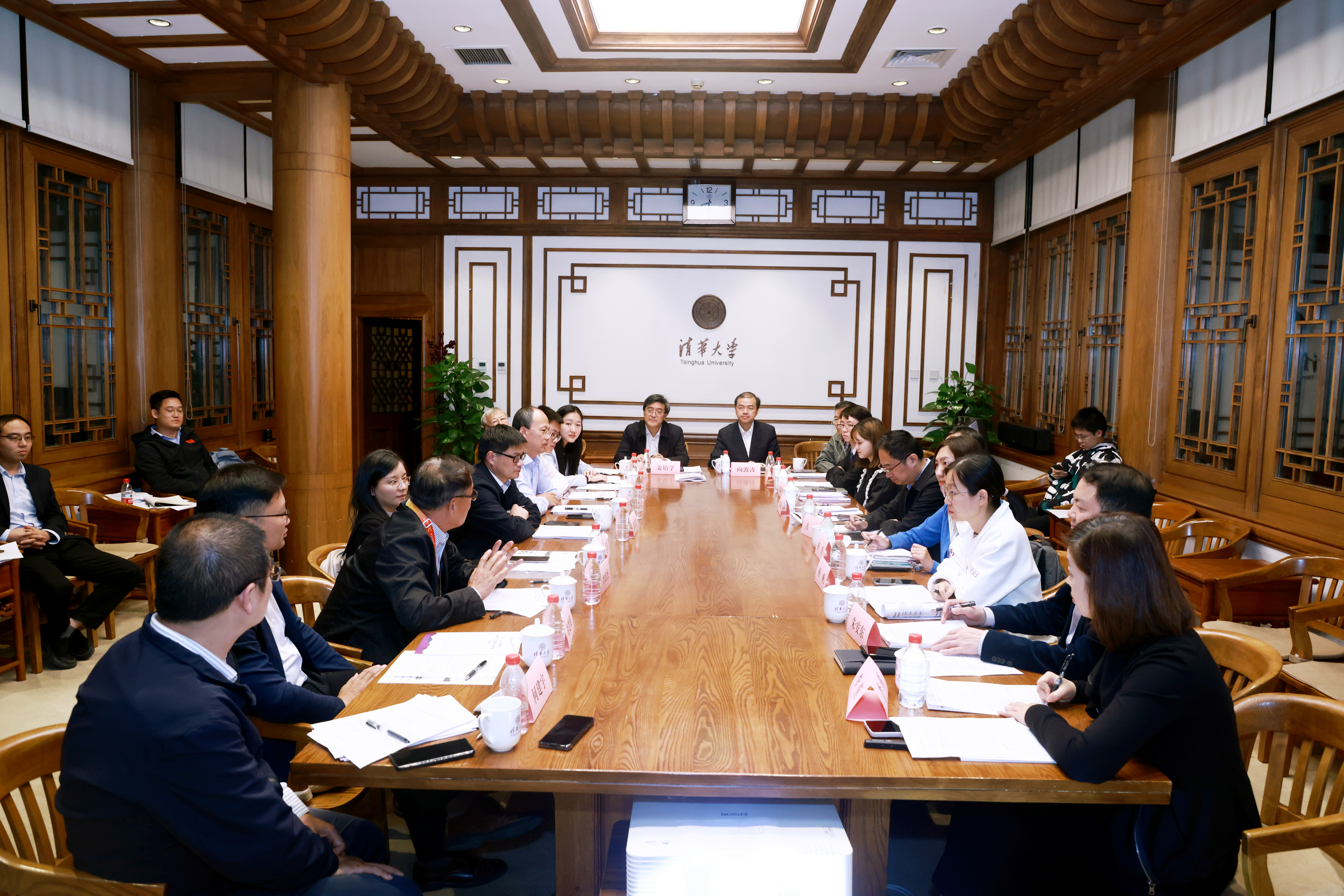 20241010-清华大学2024年“思政实践”课程交流座谈会举行-常志东-座谈现场.JPG