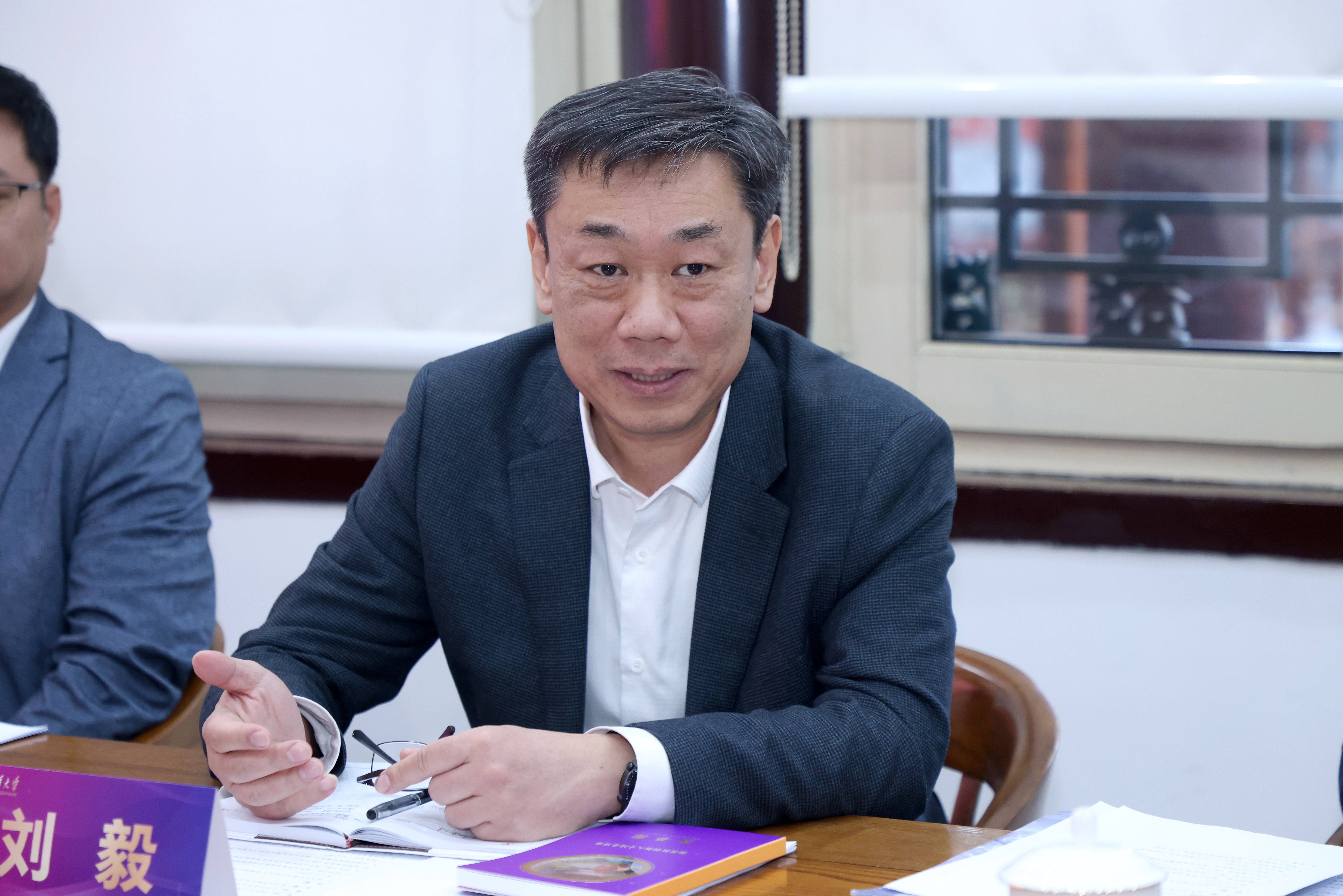 20250110-清华大学颠覆性创新人才培养项目座谈会举行-摄影师杨艳彬-刘毅发言.jpg