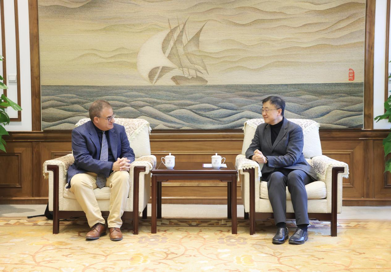 20250319-西班牙萨拉曼卡大学副校长劳尔·桑切斯·普列托一行访问清华大学-双方会谈-无.png