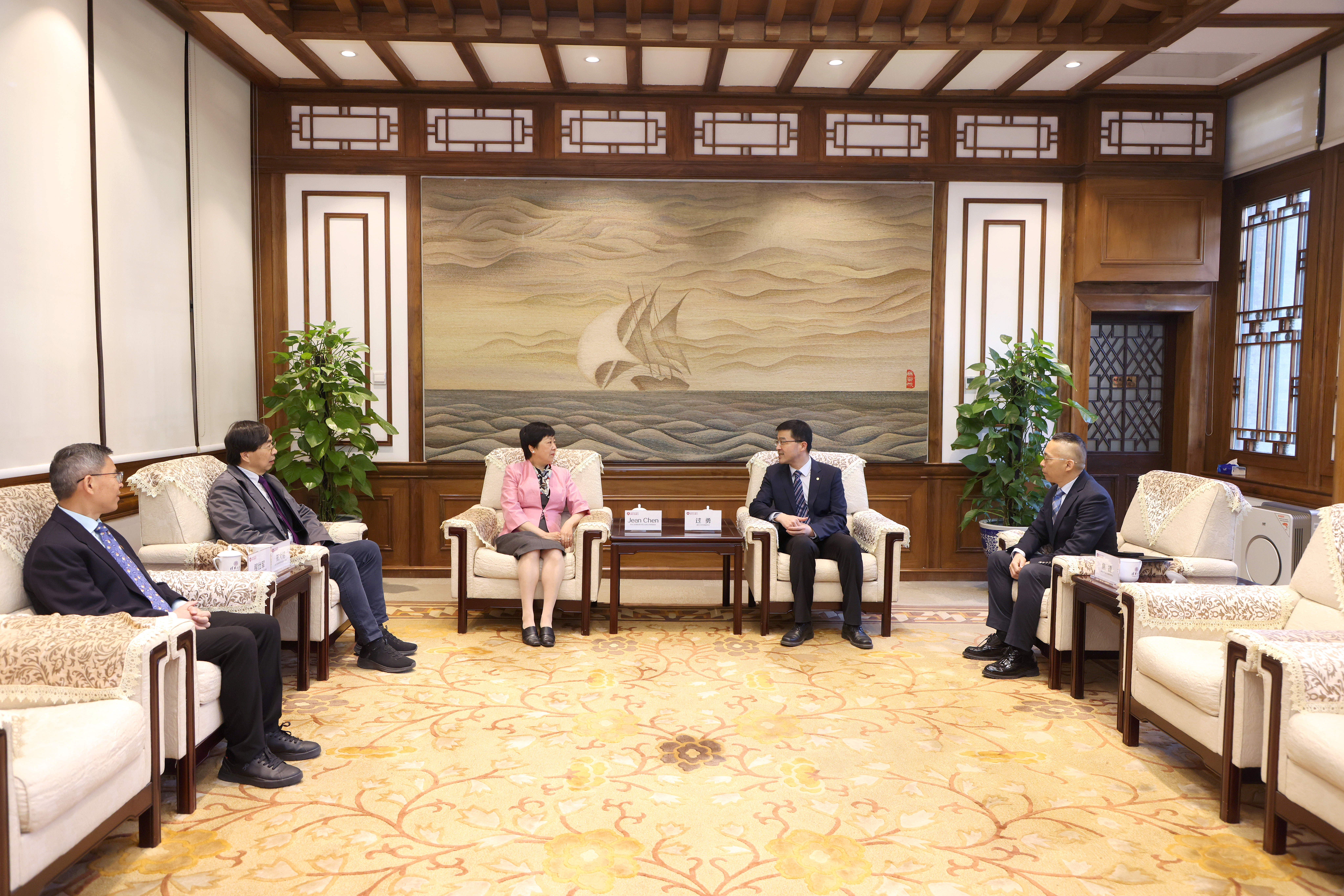 20250723-清华大学五道口金融学院顺利通过国际商学院联合会（AACSB）认证-金融学院-校领导会谈.JPG