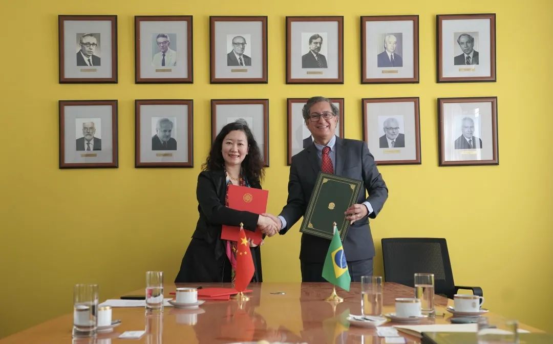 https://mmbiz.qpic.cn/mmbiz_jpg/Vt1GMf1N38icOiavK7rvSSRgSibkweP6q3ficR62VuHJgnJXH2ZkgFbHHiaJVQP5mZLDlUXXqKFNG7GaXVE5arSUGRw/640?wx_fmt=jpeg https://mmbiz.qpic.cn/mmbiz_jpg/Vt1GMf1N38icOiavK7rvSSRgSibkweP6q3ficR62VuHJgnJXH2ZkgFbHHiaJVQP5mZLDlUXXqKFNG7GaXVE5arSUGRw/640?wx_fmt=jpeg
