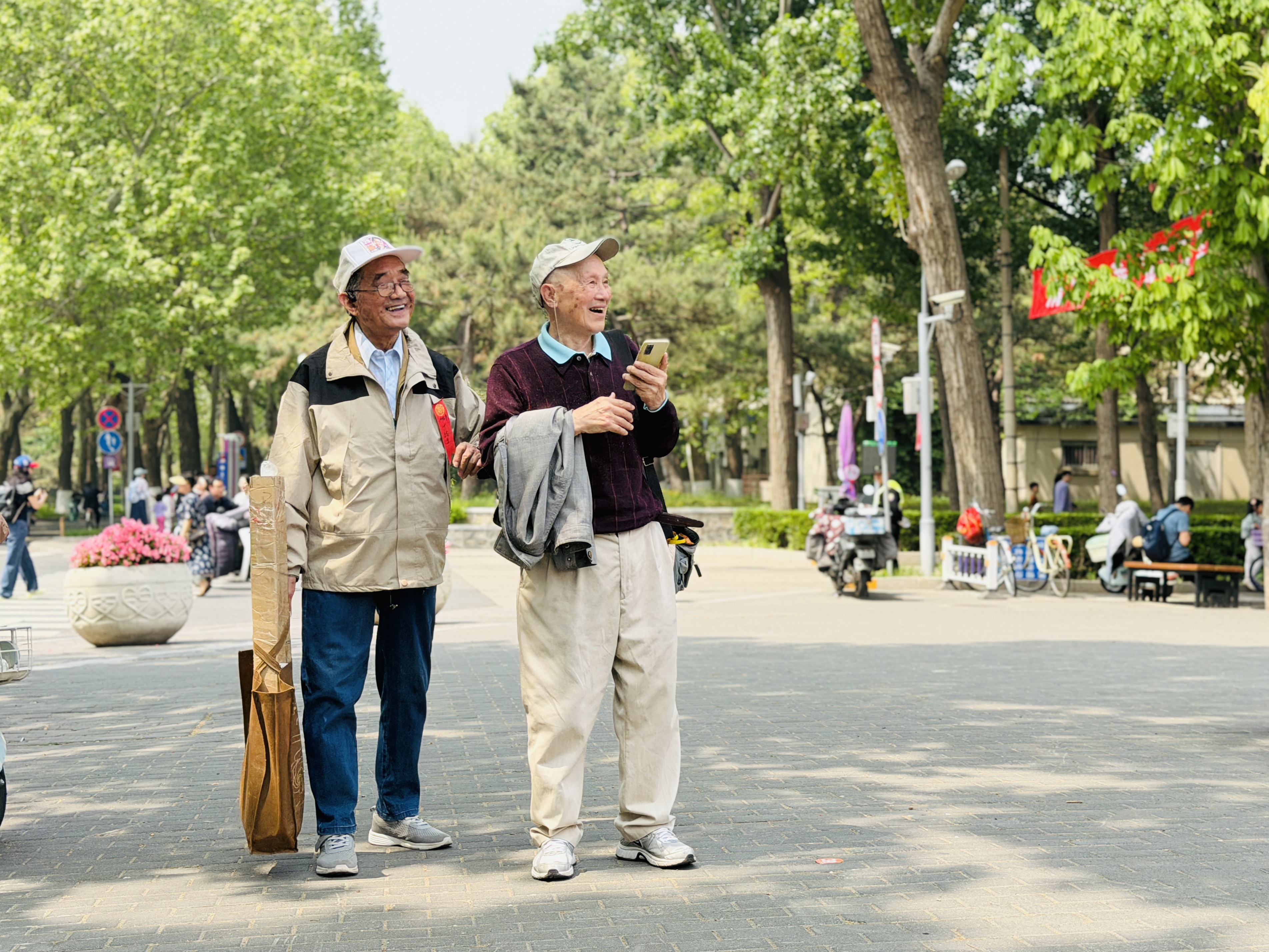 20260426-建校115周年校友返校日纪实-多摄影来源-全部配图 (33).jpg