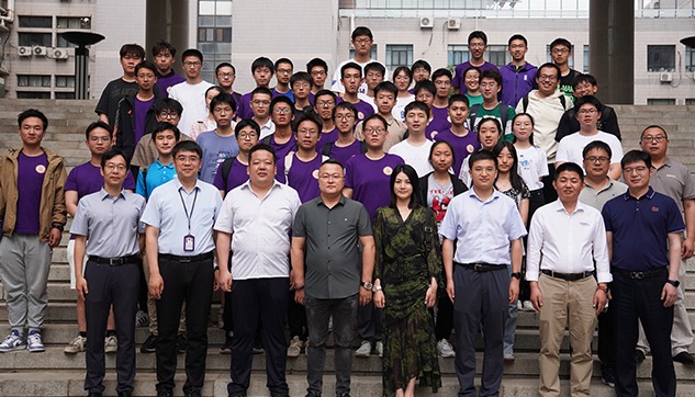 【】20240523-参会嘉宾与选手合影-材料学院-图2.jpg