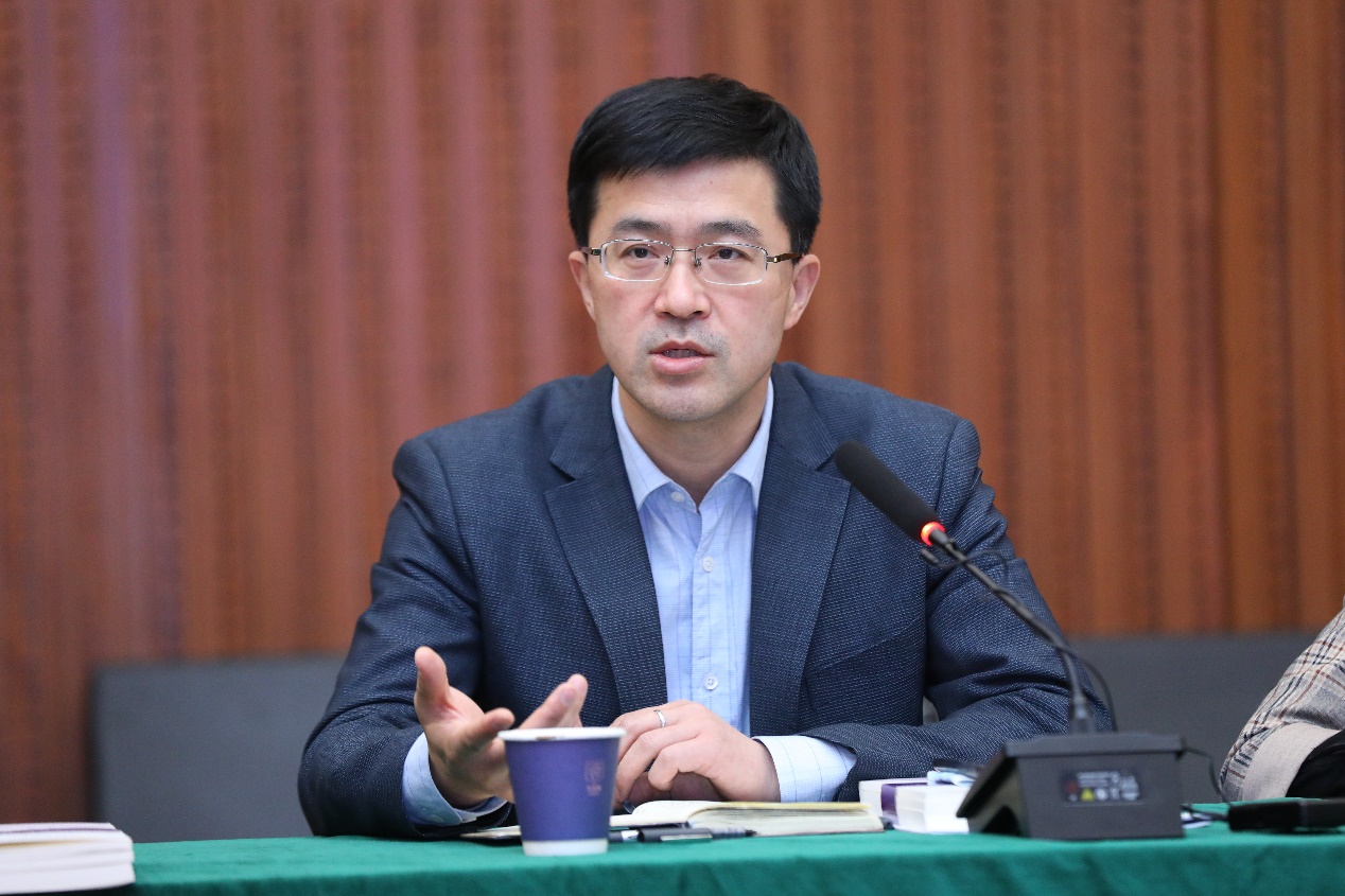 清华大学召开2022年春季学生工作研讨会