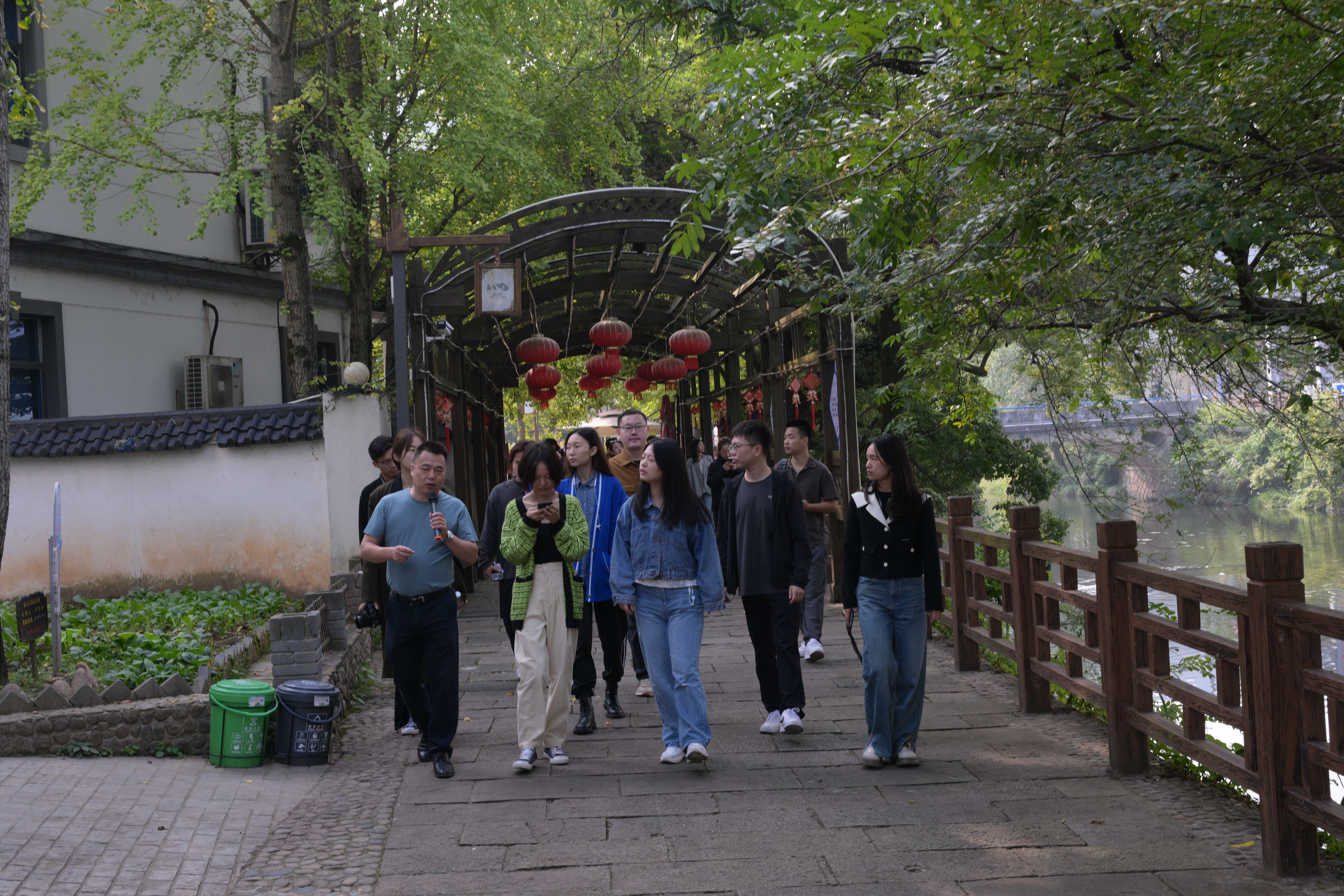 20231029-实践团队探访柯城区沟溪乡余东村-刘子昂-清华大学“深耕计划”四期学员赴浙江衢州实践调研.JPG