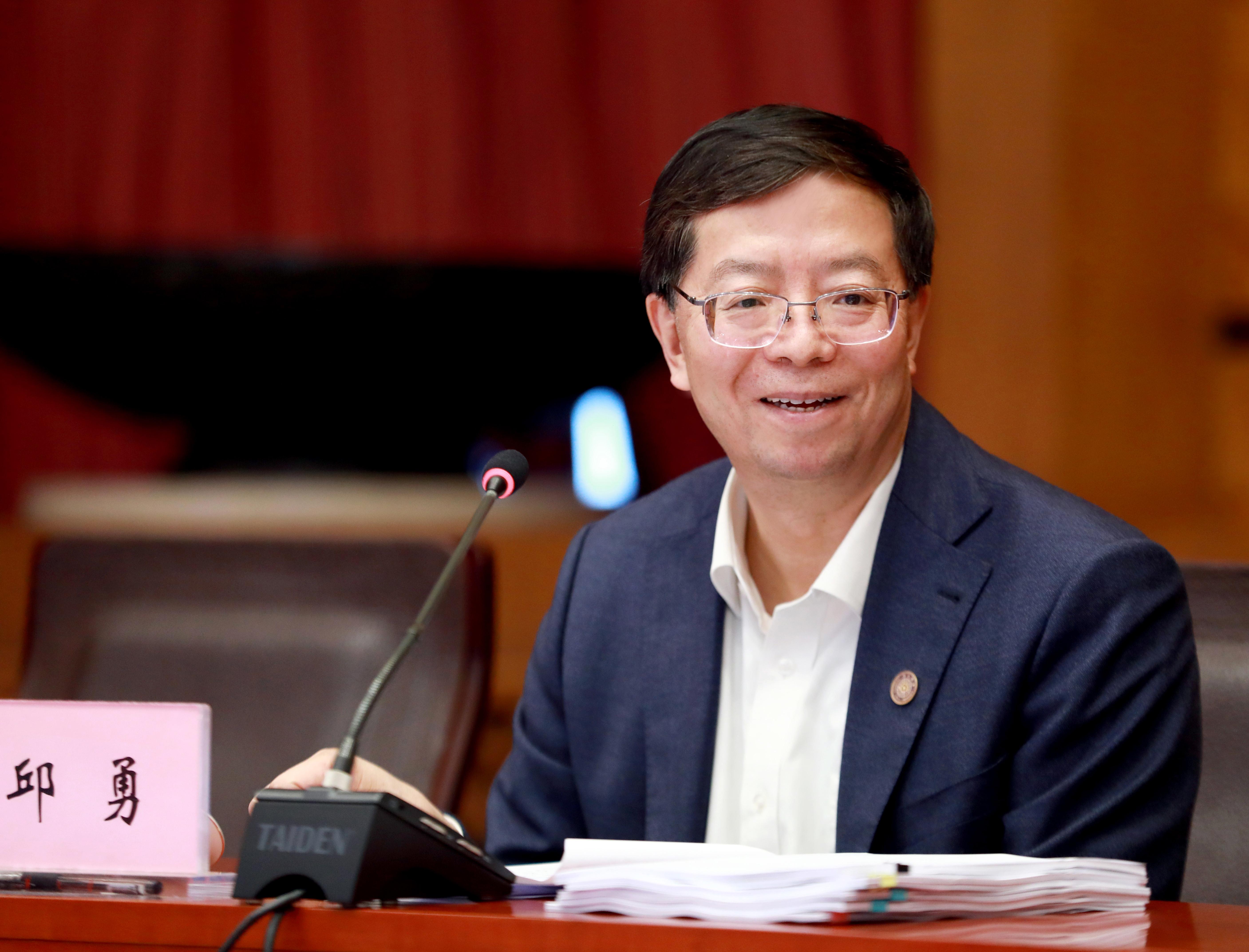 20211014-清华大学学位评定委员会2021年第六次全体会议举行-常志东-邱校长讲话定.jpg