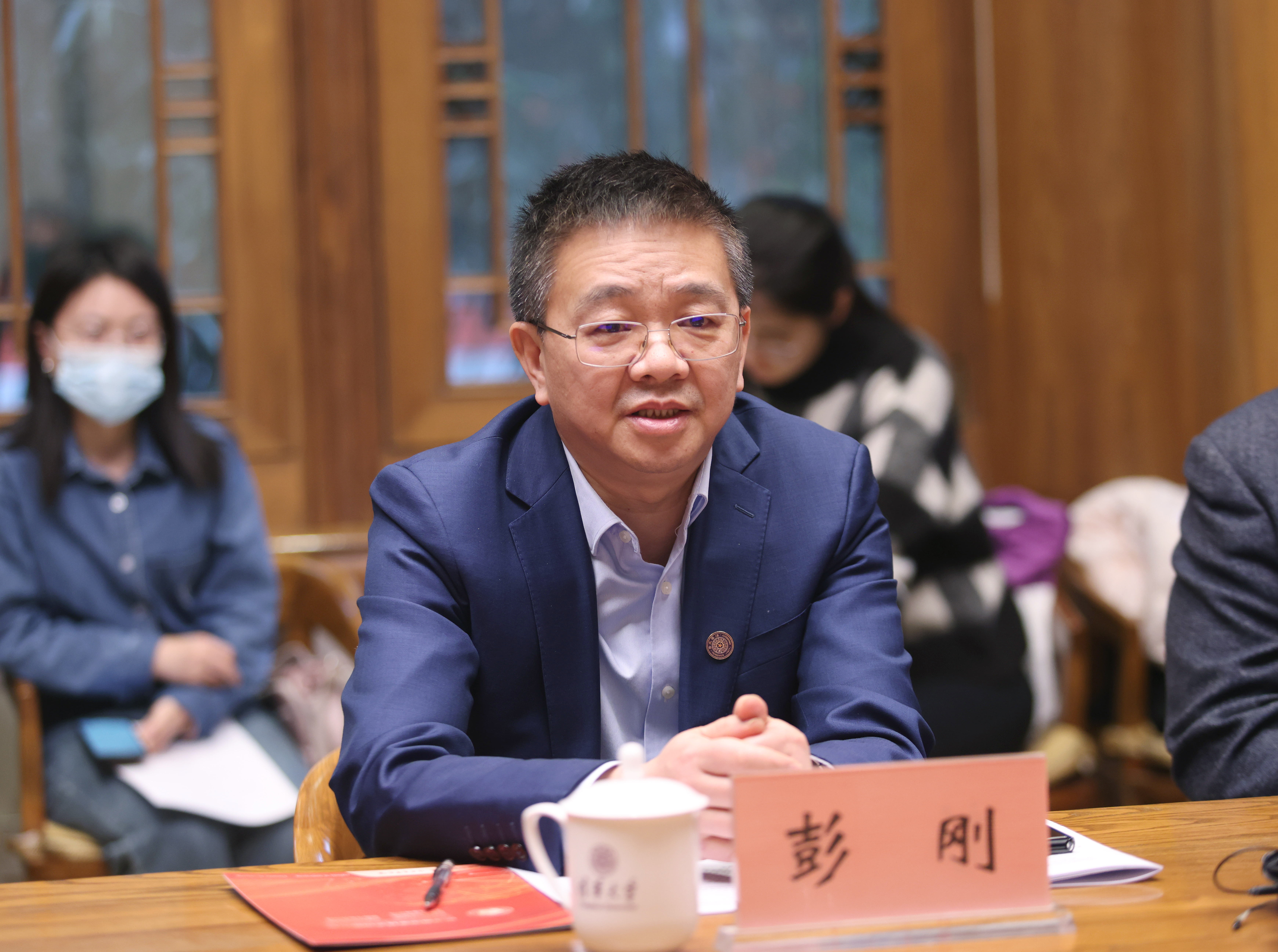 20240131-清华大学与京津冀国家技术创新中心签署人才培养合作协议-石加东-彭刚讲话.jpg