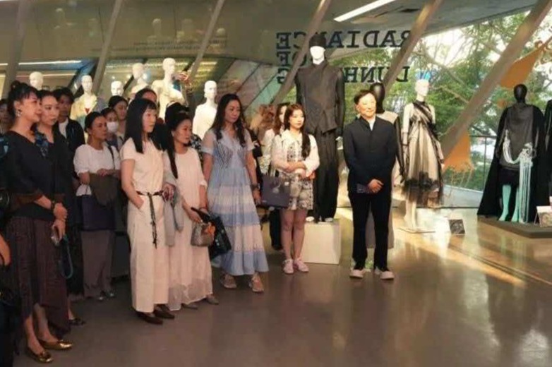 20261009-敦耀光华-美术学院-展览现场2.jpg