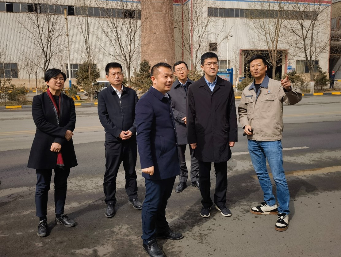 20230328-过勇赴甘肃访问并看望慰问校友-李䶮龙-过勇实地看望慰问基层校友.jpg