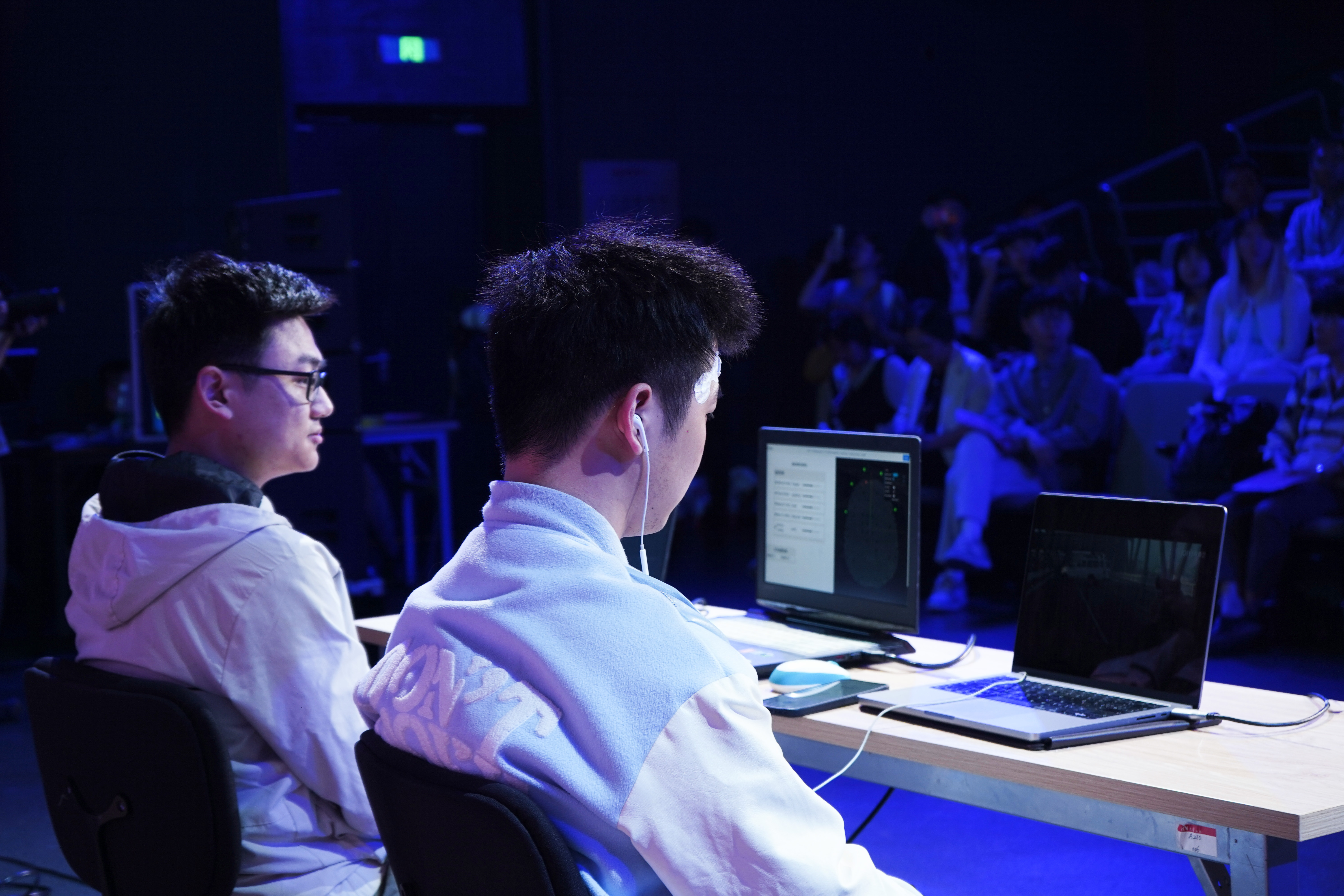 20250519-音乐之声AI心鸣音乐会-李珈琳1-无资源.jpg