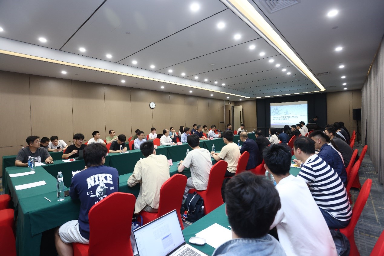 20250517-博士生论坛-论坛主办方拍摄-12.jpg
