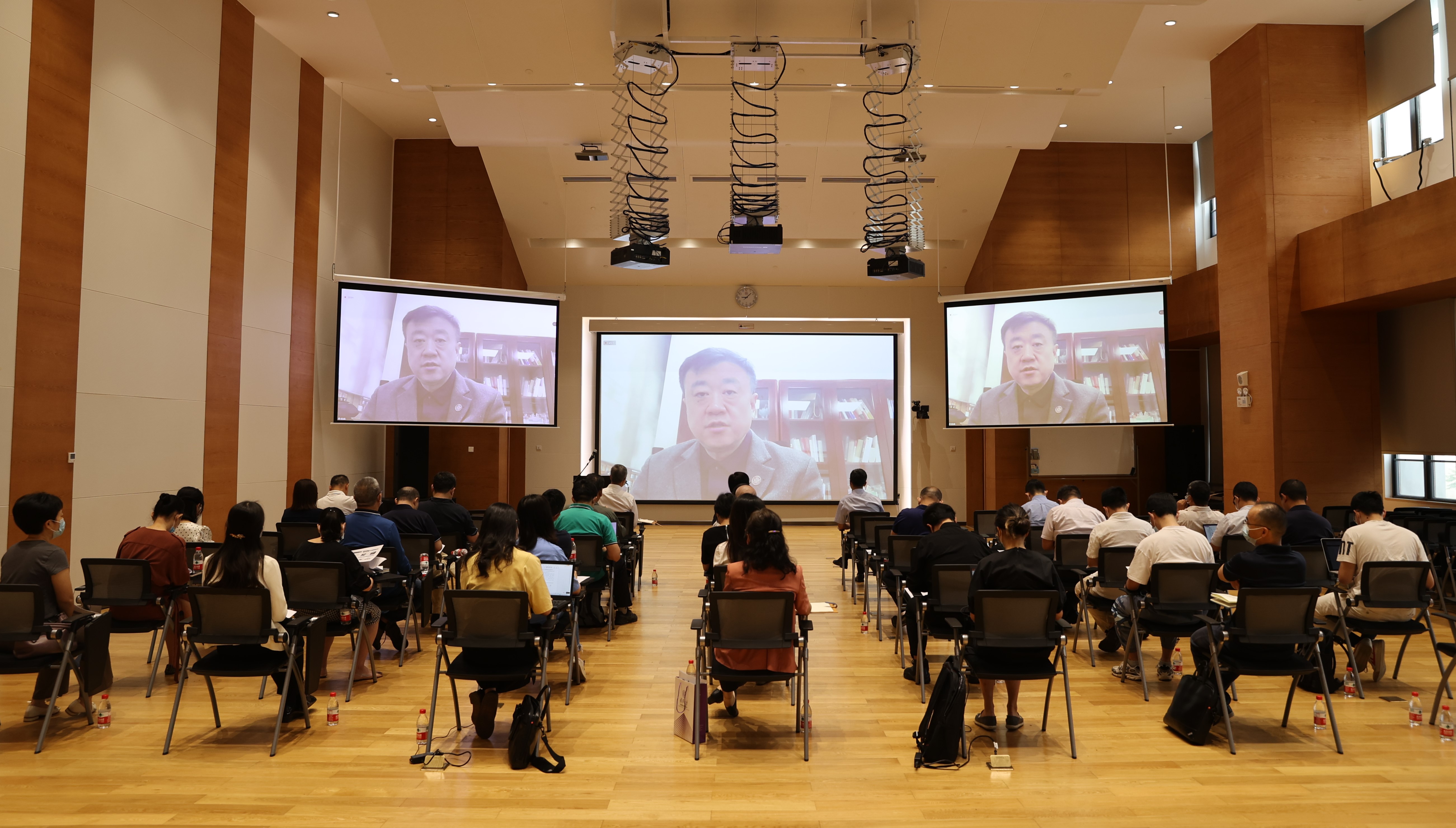 20220512-清华大学第26次教育工作讨论会深圳国际研究生院启动会杨斌校长发言-国际院-国际院.jpeg