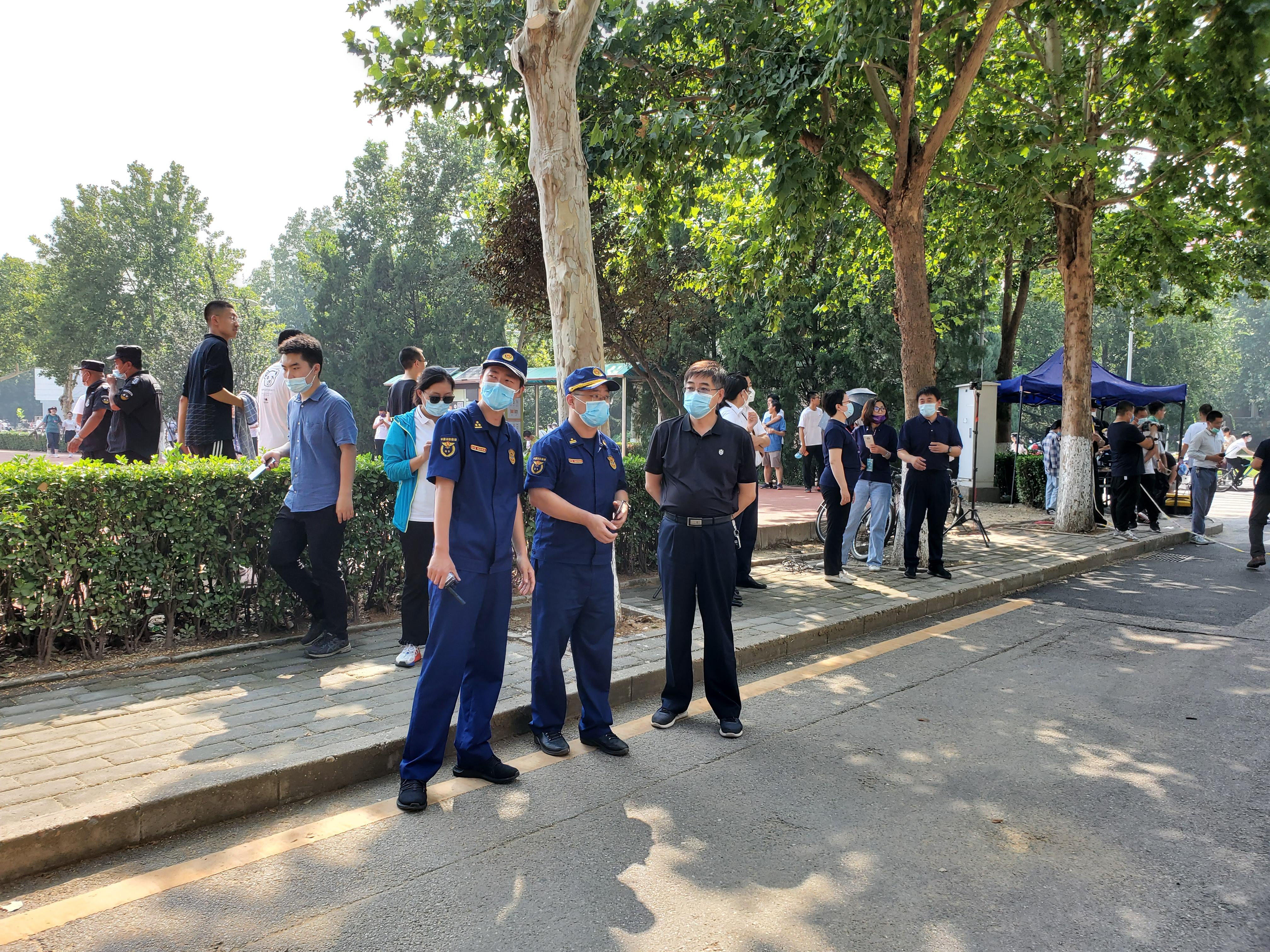 20210911-新生消防演习-保卫处-海淀消防救援支队到场指导.jpg