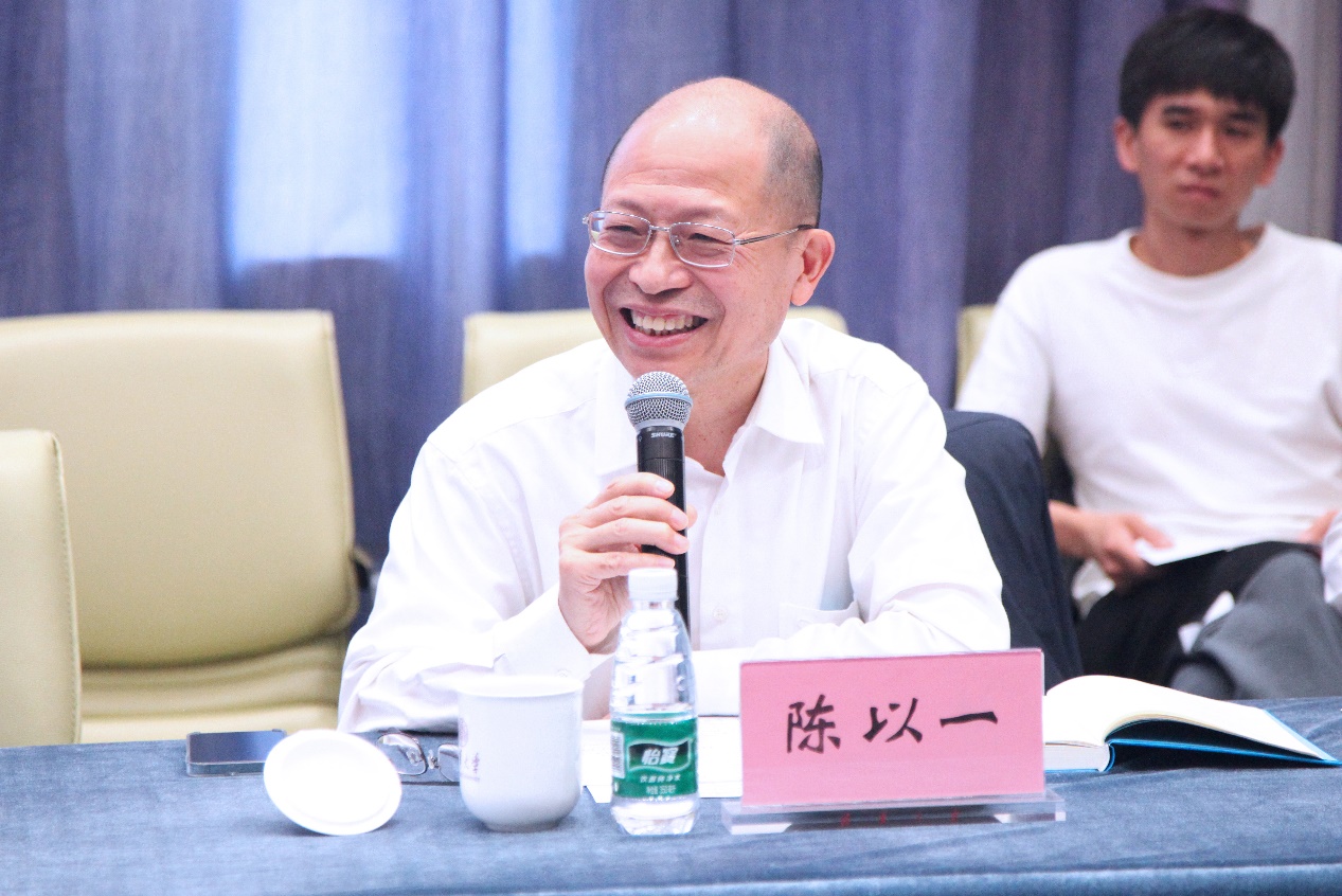 陈以一 陈以一