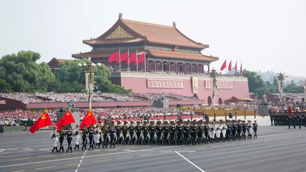 20250903-清华人深度参与92阅兵-无-2.jpg