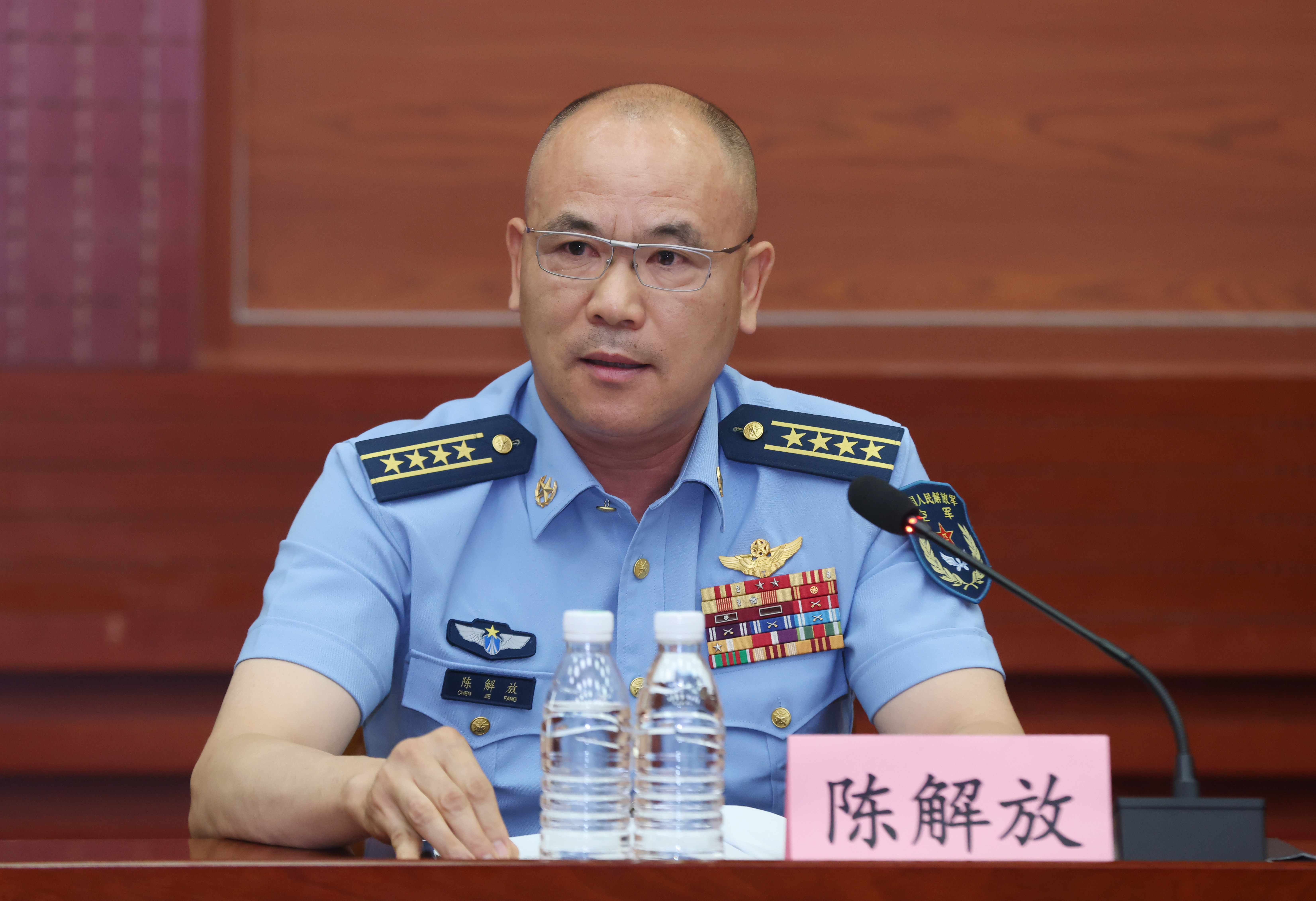 20240628-清华大学-2020级联合培养飞行学员毕业座谈会暨2021级联合培养飞行学员转阶段动员会-孙波-陈解放讲话.JPG