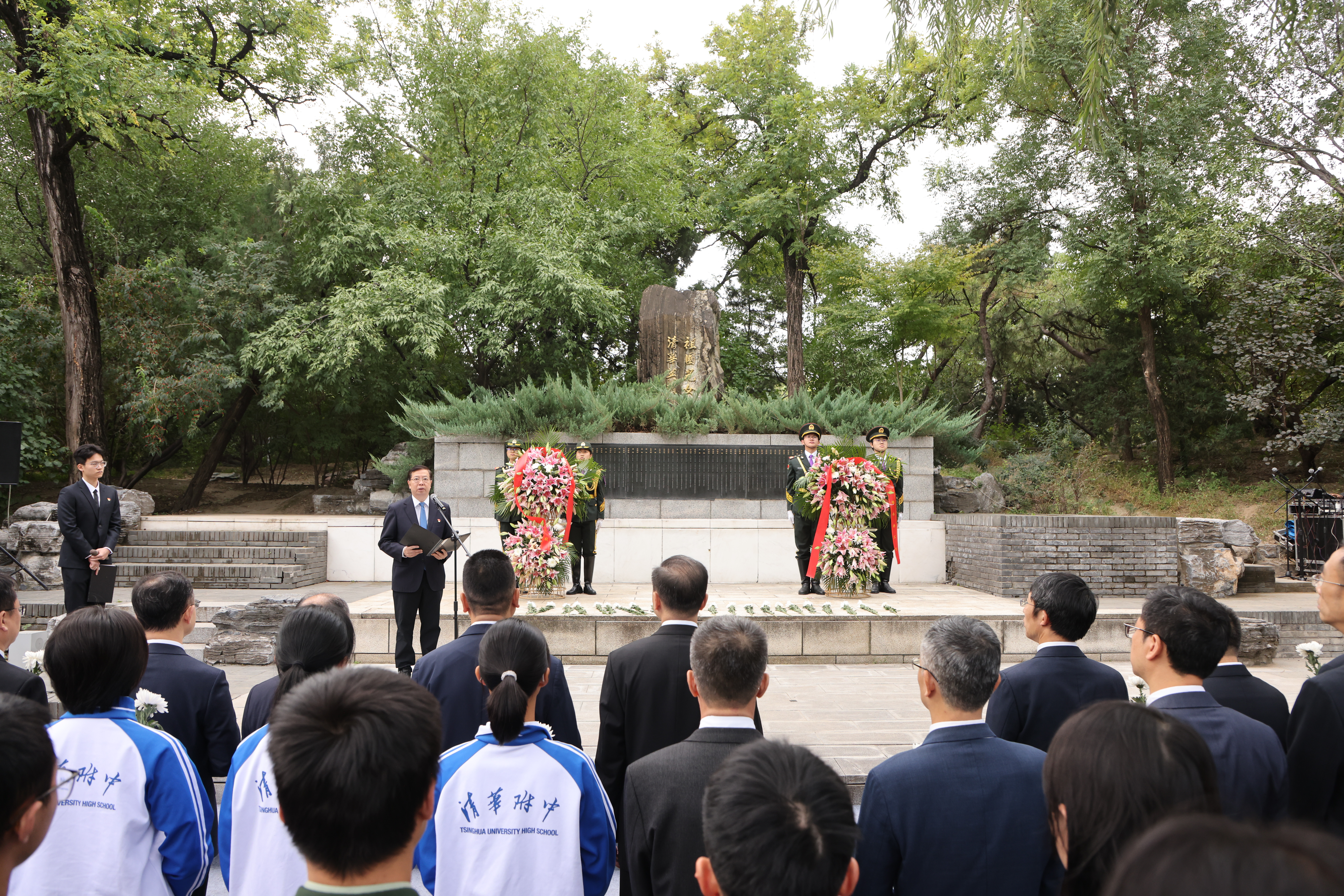 20260930-烈士日祭扫-杨艳宾-活动现场.JPG
