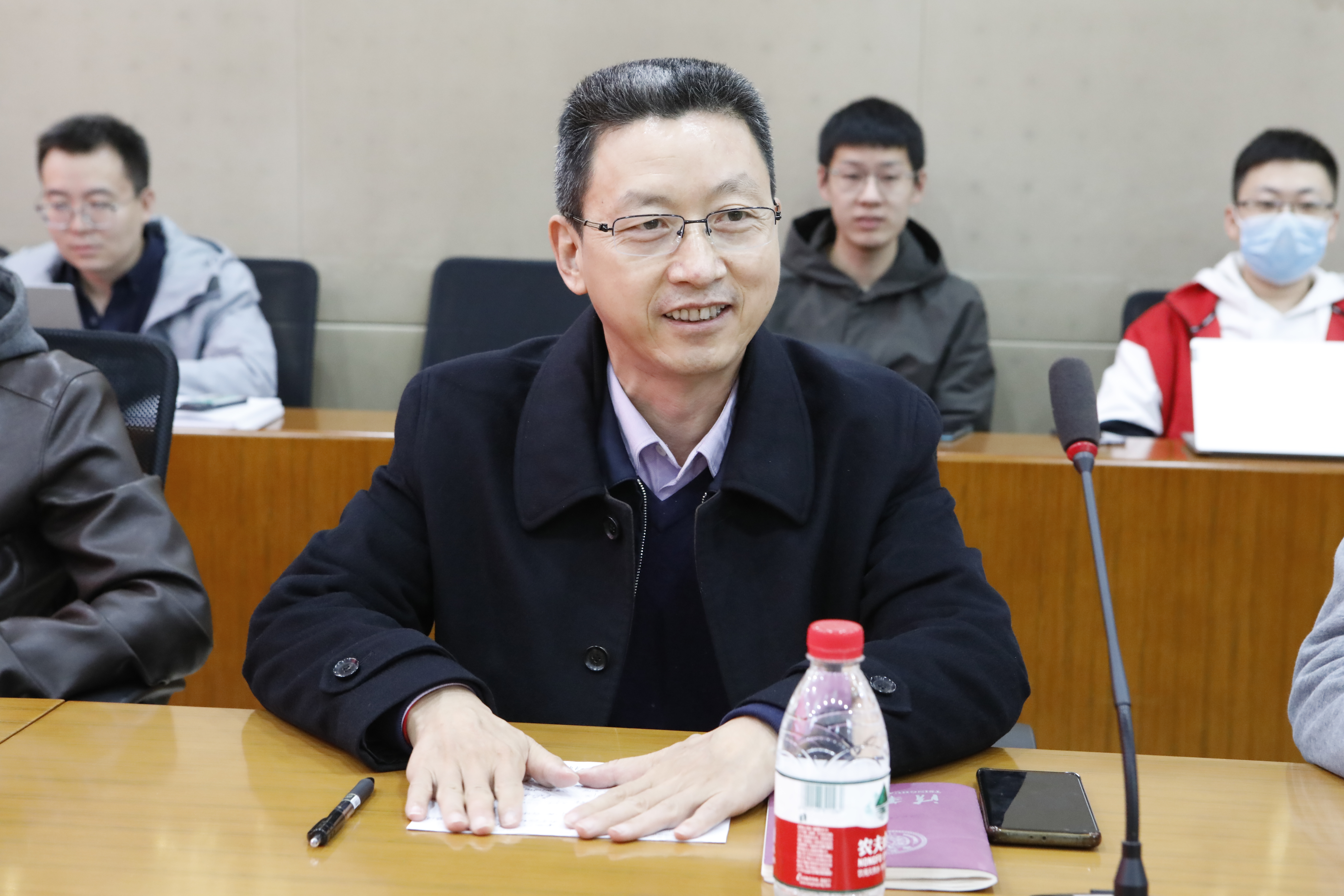 全国先进工作者王志勇法官为软件学院师生讲授专题党课