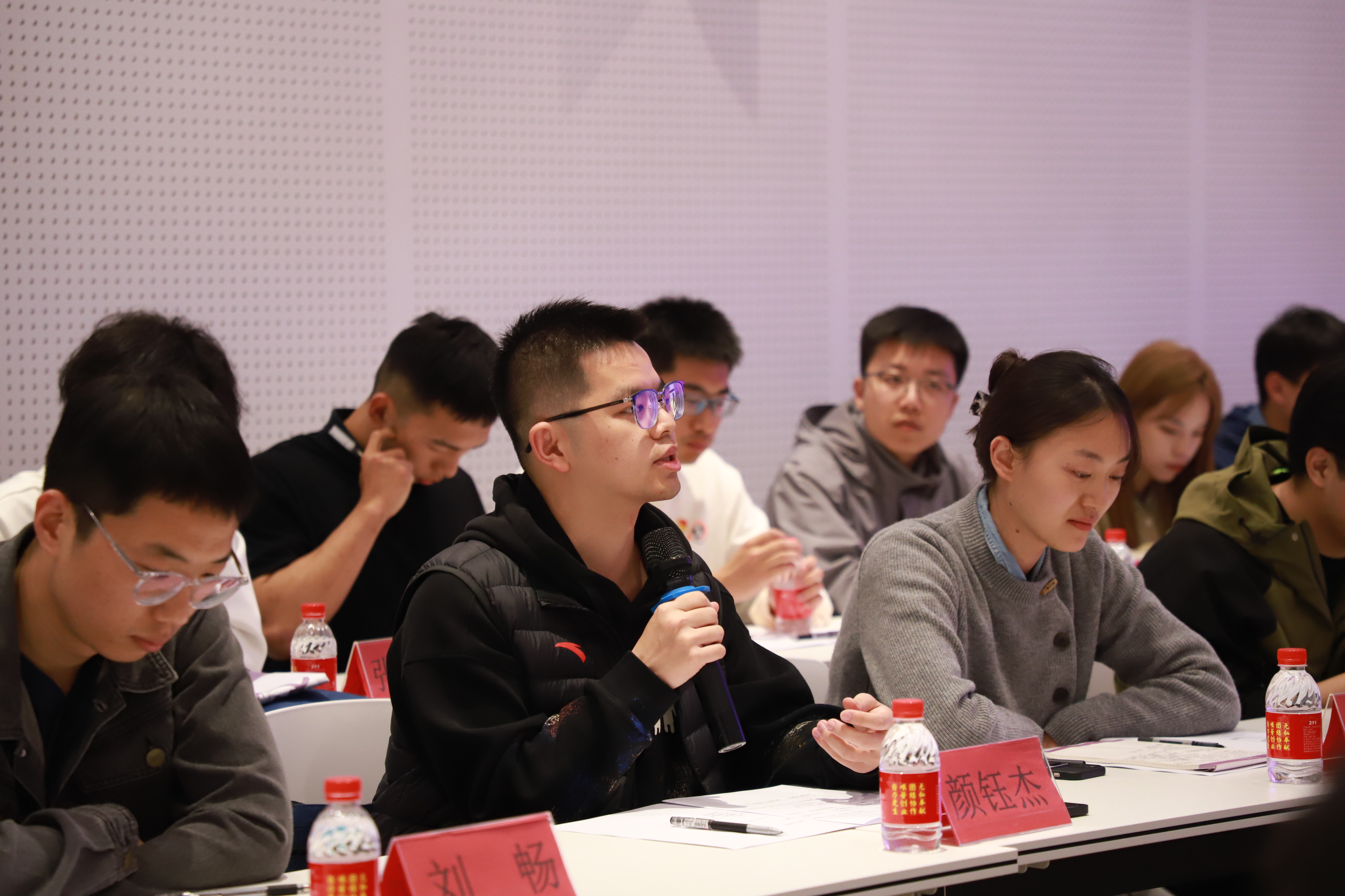 20240419-领雁工程红色实践-无-“领雁工程”示范班学员同研工部党支部交流分享(2).jpg