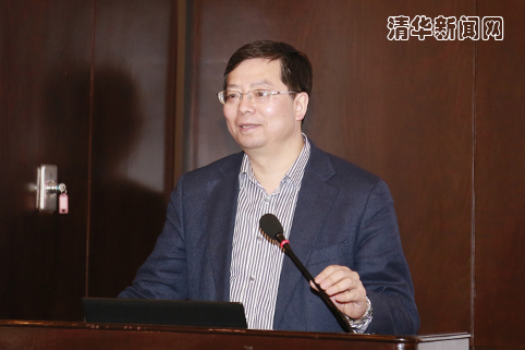 qiuyong.jpg
