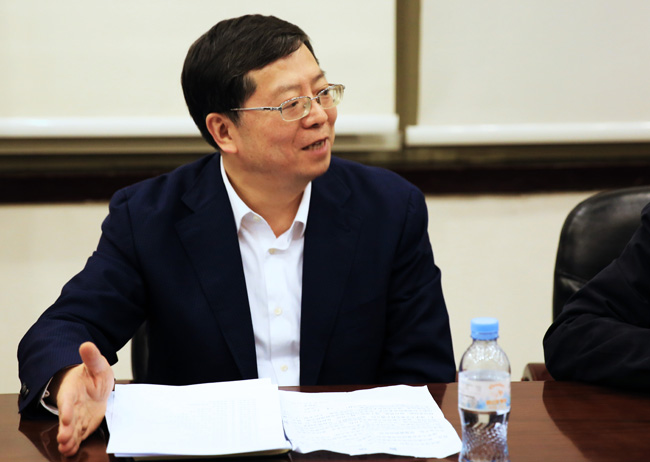 qiu.jpg