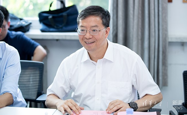 qiuyong.jpg