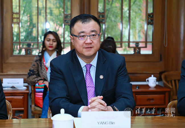 杨斌_x.jpg